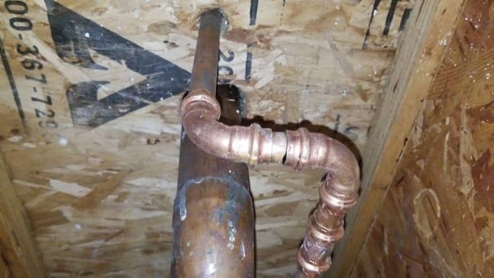Signs Your Pipes Are About to Burst how to deal with a burst pipe